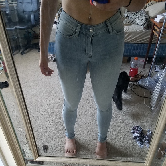 *SOLD*  American eagle jeans - Picture 4 of 5